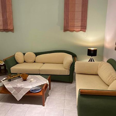 Villa Tzitzifies Kourouklata 외부 사진